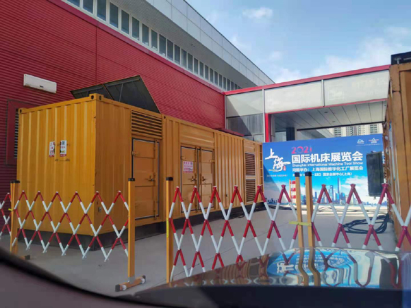 柯坪出租发电机-柴油发电机和汽油发电机哪个更好一些？
