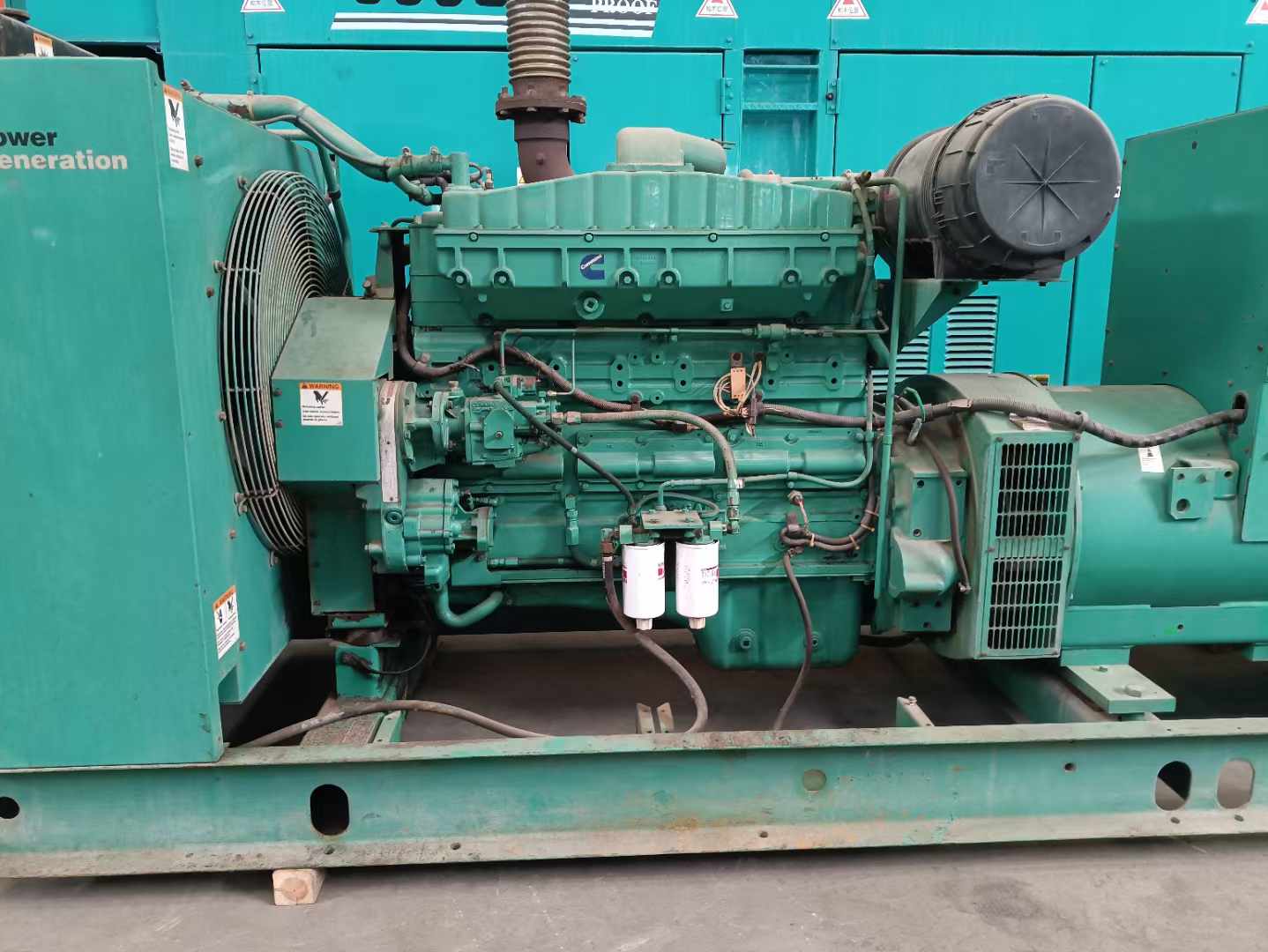 柯坪过载会对 600kW 柴油发电机组造成哪些损害？
