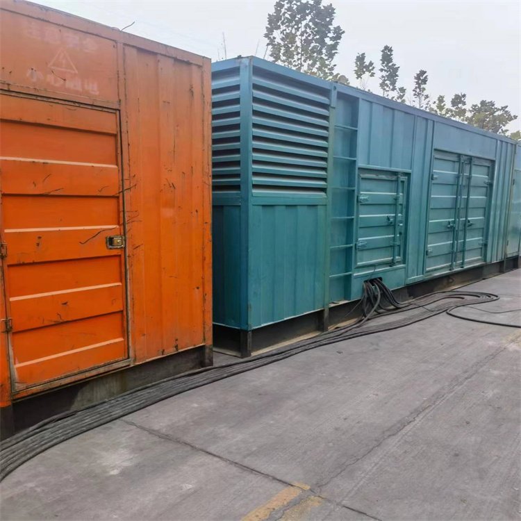 柯坪如何选择适合 600kW 柴油发电机组的热继电器？